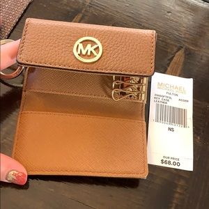 Micheal Kors Key Wallet